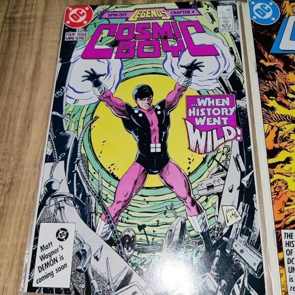 DC Legends Cosmic Boy Vintage Comic Books 1, 2, & 4 Four Mini-Series. Has some w - Picture 8 of 9